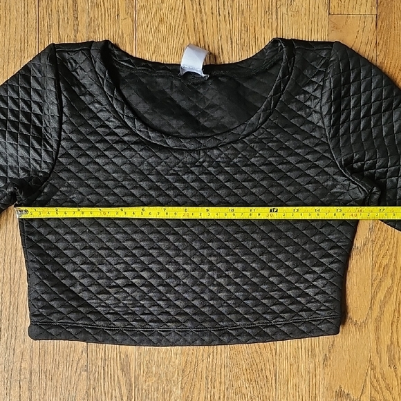 🔥2/$20🔥Deb Black Quilted Top Size XS - Picture 5 of 5